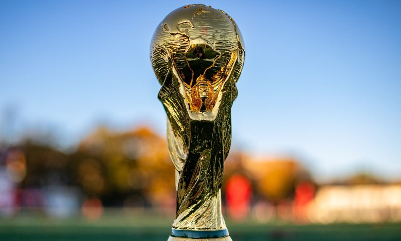 كم منتخب شارك مرة واحدة على الأقل في كأس العالم