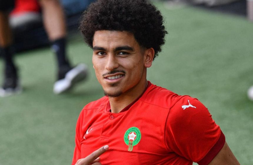 ما اسم اللاعب رقم 14 في المنتخب المغربي