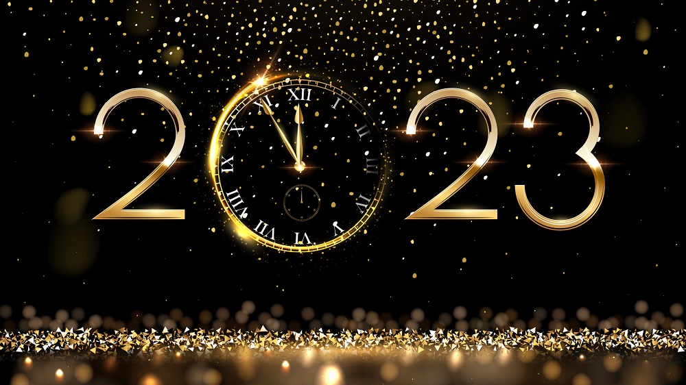 تهاني راس السنة الميلادية الجديدة SMS 2023 كل عام وأنتم بخير